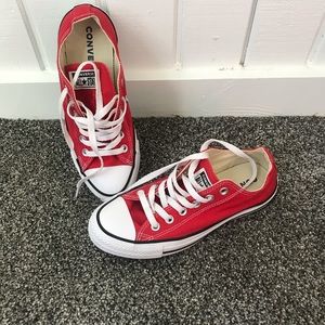 Chuck Taylor Converse All Star Sneakers